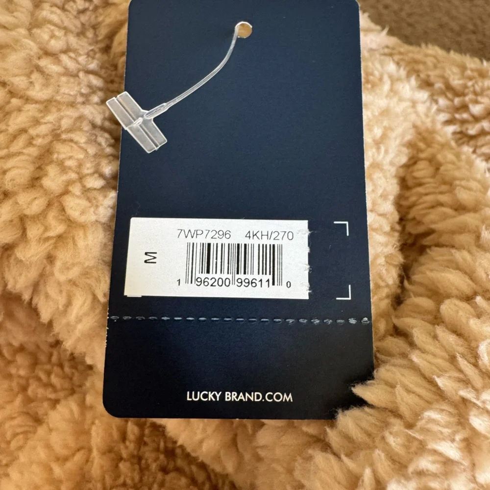 NWT Lucky Brand Beige Sherpa Outerwear Women’s size Medium